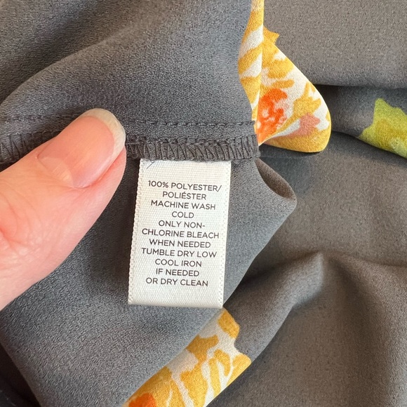 Loft Blouse - Picture 5 of 5